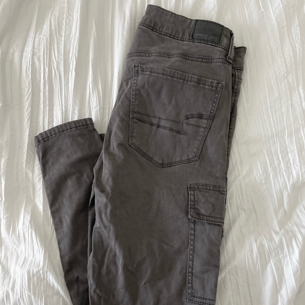 American Eagle Cargo hi rise jeggjng